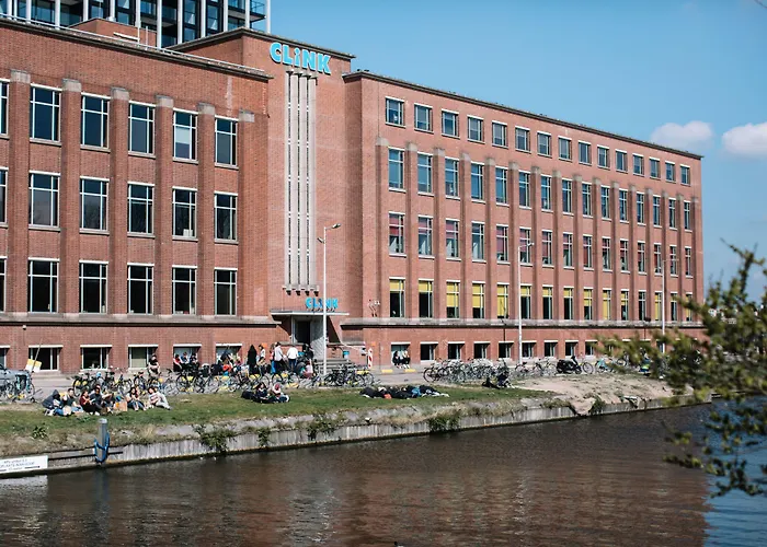 Clinknoord Hostel Ámsterdam
